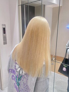 ベンジー 仙台店(benji) レイヤーカット 抜きっぱなし ホワイトブロンド ハイトーン 仙台