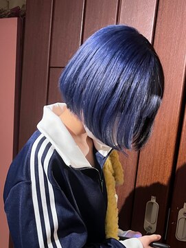 マエストロ(Maestro) 青髪コンパクトボブ～☆☆○