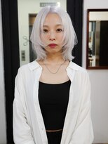 ヤド 原宿(YADO)&nbsp;ホワイト/レイヤーカット