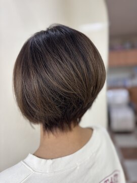 ビューティーサロン カワチ 中庄駅前店(Beauty Salon KAWACHI) レイヤーボブ