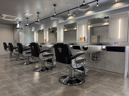 フェードアンドライン 長町南店(FADE&LINE)の写真