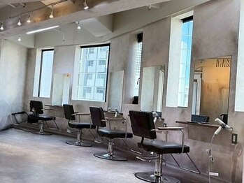 プレバイイオエ 三宮店(pre. by ioe)の写真/【三宮・花時計前1分/三宮各線6分】都会でありながらひとときの静けさでリラックスできる上質salon＊