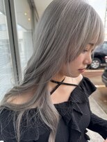 レフ(LEF)&nbsp;ホワイトグレー／ハイトーン／ブリーチ