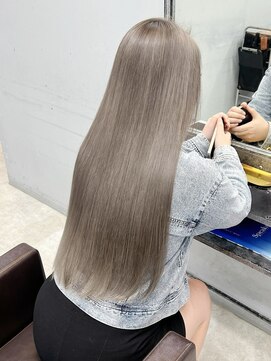 オズ 郡山桑野店(OZ) 黒髪ボブルフネビージュ小顔ワンレン