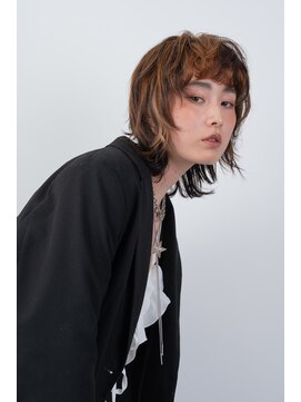 バロンフェム(baLon.fem) ブリーチなしでポイントカラー