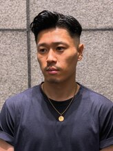 ヘアモード キクチ 銀座店 サイドパートミドルスキンフェード<理容室><バーバー>