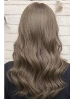 ルノヘアー(Lunohair)&nbsp;小顔レイヤー×ヘーゼルベージュ透明感カラー×秋カラー