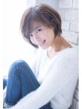 ボニークチュール(BONNY COUTURE) お手入れ簡単♪こなれ感のある大人可愛いショートボブ