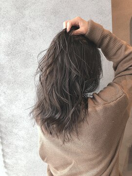 ヘアサロンM 新宿 外ハネボブ/アッシュブラウン/ネオウルフ/デザインカラー