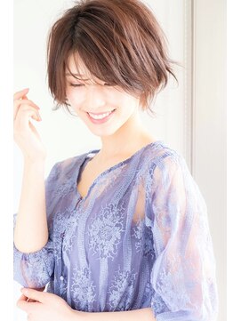 メゾンブラン アヴェダ(Maison Blanc AVEDA) 【褒められる！】透けバングでお洒落ショート３０代４０代