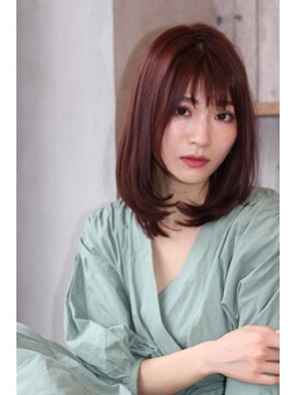 ニヌ(NINU) 大人可愛いミディアムレイヤー