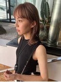 ミディアムレングス ベージュスタイル