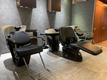 VISE 金沢市竪町 縮毛矯正/レイヤーカット/メンズパーマ/髪質改善カラー