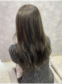 透明感オリーブ
