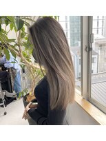 レブ 三条河原町(Reb,)&nbsp;グレージュ(ダブルカラー)