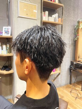 ラン(RUN) タイトロープツイストパーマ