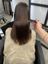 アイ(_i)&nbsp;髪質改善ストレートで叶える、艶と滑らかな美髪