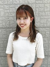 エルフ(elf) 室井 彩伽