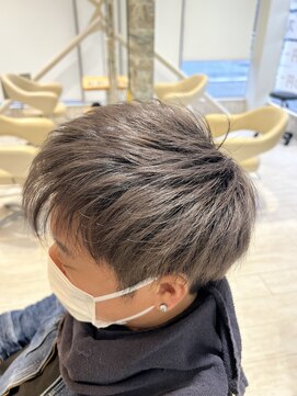 ファーストエンド 三ツ屋店(1st END.) シルバーアッシュ