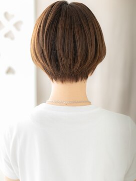 カバーヘア ブリス 志木南口駅前店(COVER HAIR bliss) □マロンベージュ小顔補正カット丸みショート416志木20代30代