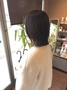 大人ボブ/切りっぱなし