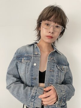 キーダ(KEEDA) ショート/レイヤーカット/カーキベージュ