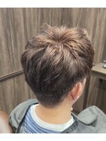 トップ(TOP) ツーブロック×アップバンク×グレーカラー