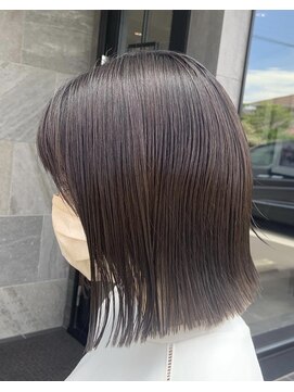 メゾン アヴァロ(Maison Avallo) #外ハネグレージュ #インナーグレージュ