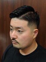 トウキョウバーバーヴァッシュ 神保町店(Tokyo Barber VASH) スキンフェード七三