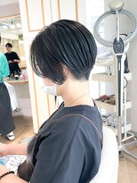 ネオリーブ チロル 横浜西口店(Neolive CiroL.)&nbsp;かりあげ　マニッシュショートヘア