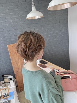 ニド(2do) ゆる巻きショート