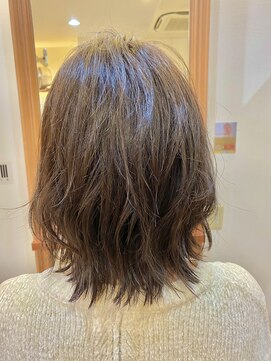 エムスリーヘアー 西千葉店(Mlll HAIR) 20.30.40.50代にオススメ　レイヤーボブ