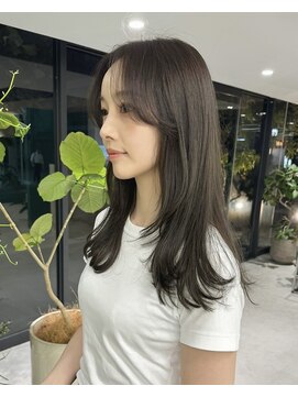 エム(M) キレイめオリーブカラー♪垢抜け大人カラー30代40代50代前髪なし