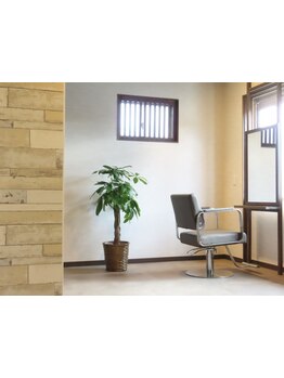 【駅近】半個室完備でプライベート感を演出◇自分だけの特別なサロンタイムをお過ごしいただけます♪