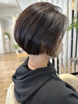 クマ(kuma.)&nbsp;大人可愛い20代30代40代前下がりショートボブ丸みショート◎