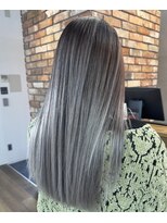 グリ(gris) バレイヤージュ