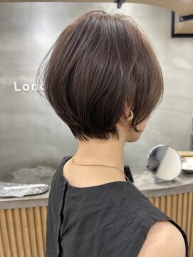 ロンドプロフィール 浦和(Lond profil) 大人可愛い20代30代40代黒髪前下がりショートボブ丸みショート◎