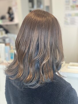 ヘアデザイナーズサロン 三嶋 シルバーブルー