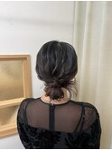カチモリ　シニヨン　結婚式　参列