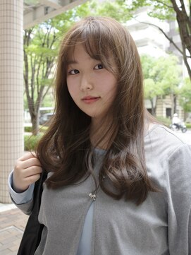 ウェウェ(wewe) 赤み消しカラー透明感オリーブベージュ