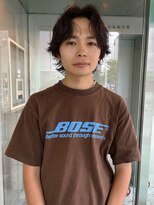 ユヌ(Une)&nbsp;kotaro モーブブラウンとニュアンスパーマ