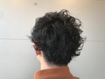 イースタイルコムズヘア 柳通り店(e-style com's hair)の写真/メンズ限定クーポンあり◎ミリ単位で印象が変わるメンズカットだからこそトップスタイリストにお任せ！