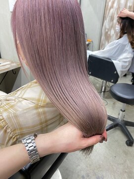 テイラー(Taylor) ［Taylor］☆大宮 ピンクベージュ×サラッとロング