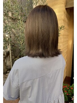 テトラ バイ ネオリーブ 横浜西口店(tetra by neolive) シアーベージュで透明感を!!