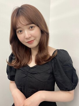 フォンズ(FONS) 顔まわりカットで愛されくびれミディ 韓国ヘア レイヤーカット