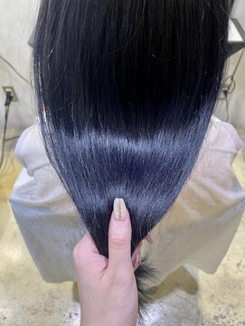 クリアーオブヘアー 本山店(CLEAR of hair) ブリーチなし艶々ブルーブラック