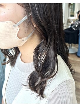 シュシュバイジャガラ 千葉駅北口店(chou chou byJAGARA) アッシュグレー【chouchou千葉・千葉駅】