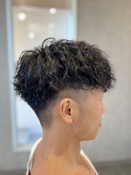 ニティ(nithi) ツイストスパイラルパーマ