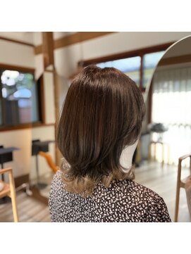 バスク(BASK.) インナーカラー/ウルフカット/レイヤーカット