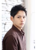 爽やかアップバングの大人ベリーショート